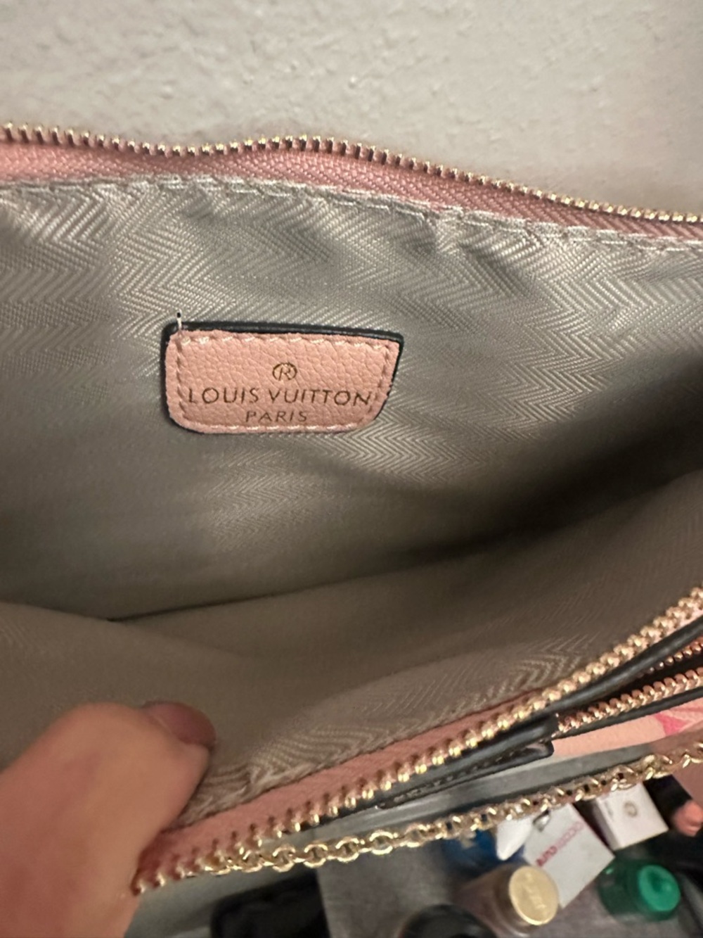 Coral crossbody bag three piece . Not authentic - Picture 5 of 6